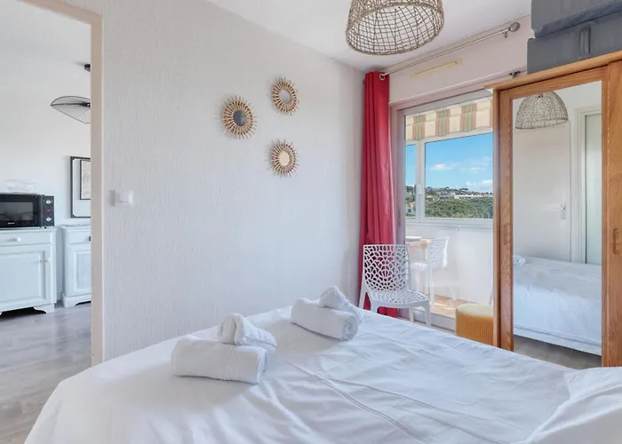 T2 600 M From The Beach! Air-conditioned Apartment *