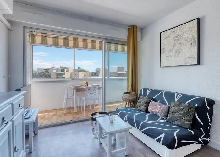 T2 600 M From The Beach! Air-conditioned Lägenhet Le Lavandou